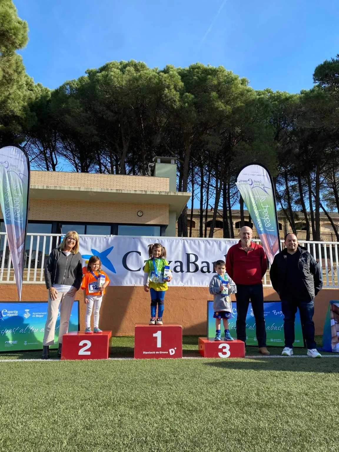 Begur celebra la tercera jornada Comarcal de Cros amb 150 corredors i dos podis locals
