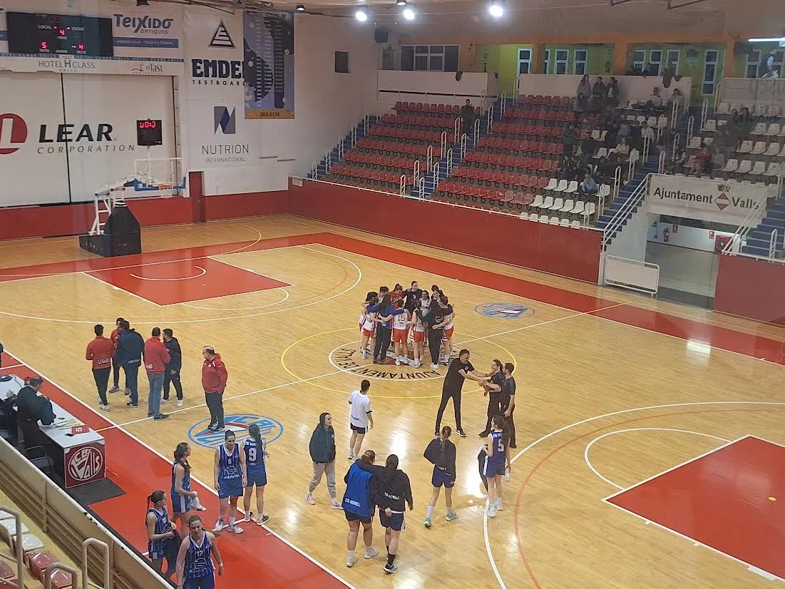 El CB Valls femení a un pas del play-off d’ascens
