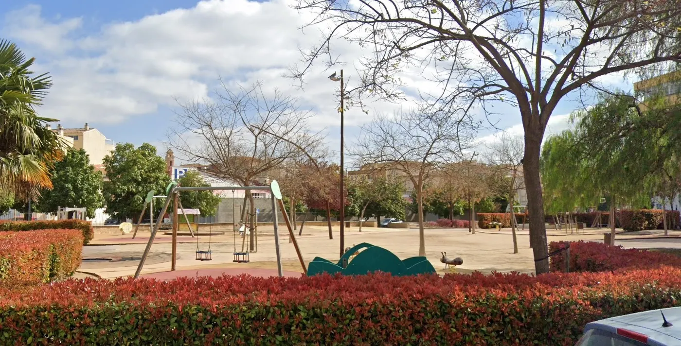 El parc de l'Estatut comença la seva renovació