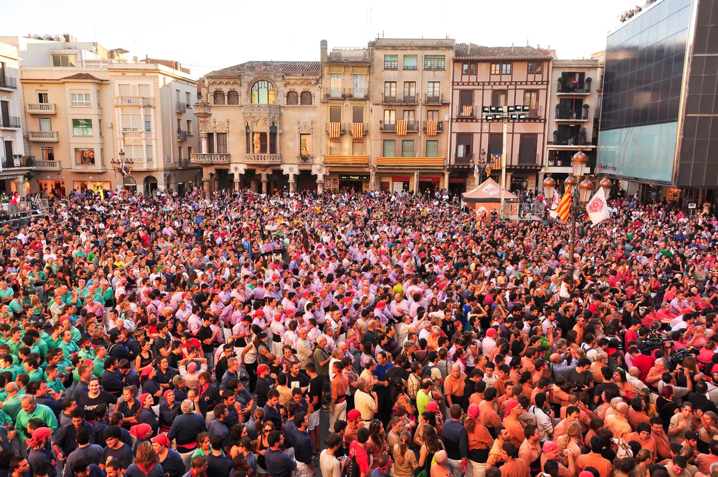 La Joves de Valls torna a la diada del Mercadal de Reus