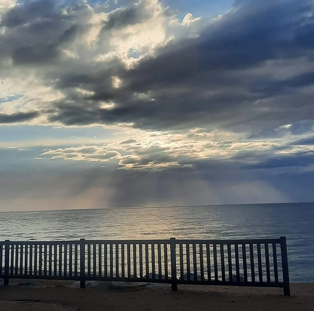 Dia de núvols baixos i demà pujaran les temperatures