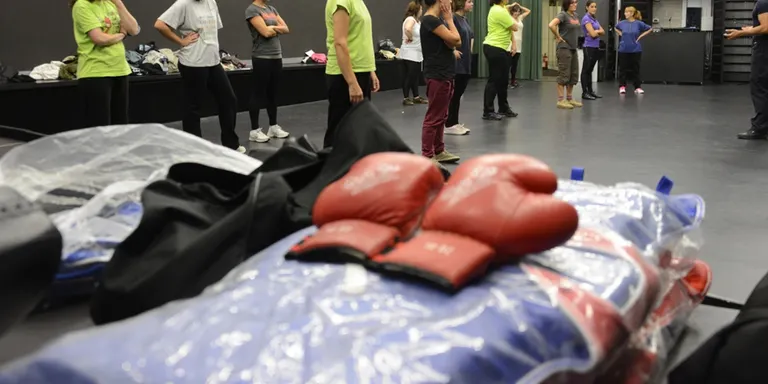 Torna el taller de defensa personal per dones