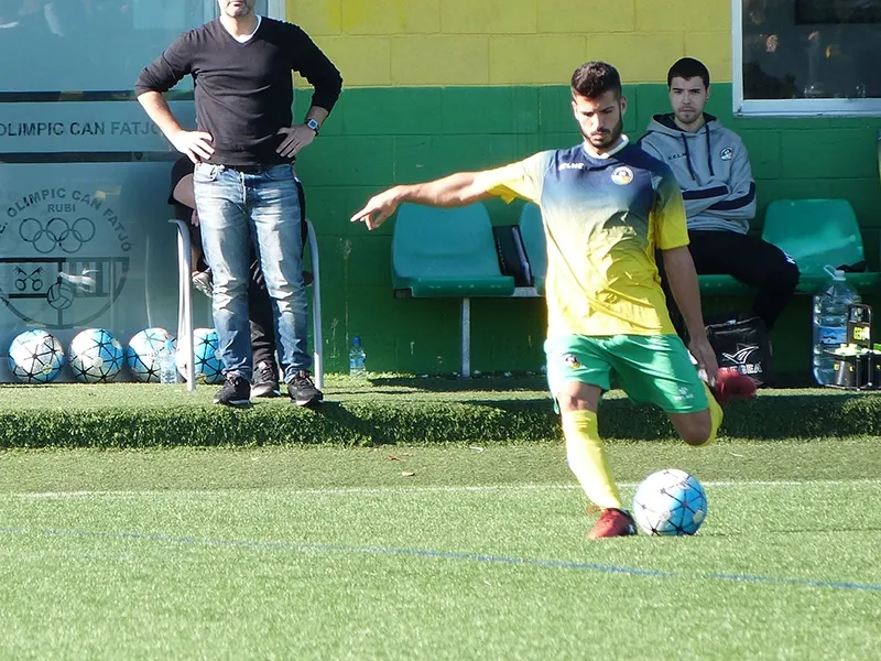 Òscar Molina va ser expulsat a Molins a 20 minuts del final / Arxiu