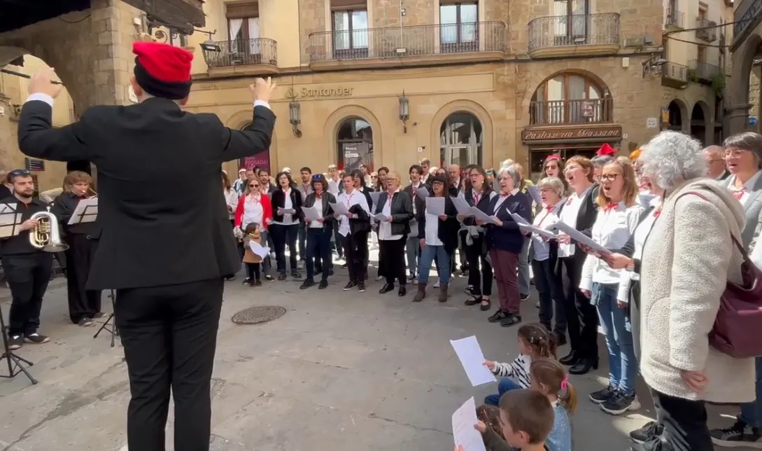 Set municipis del Solsonès escamparan el cant de les Caramelles aquesta Pasqua