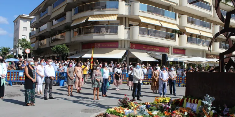 Diada tranquil·la a Pineda amb els actes institucionals i reivindicatius