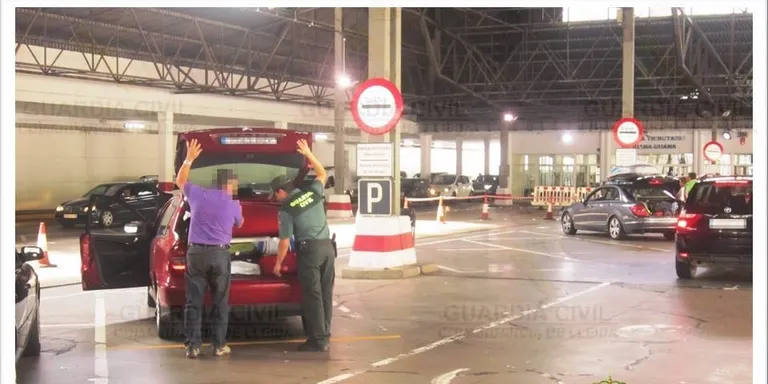 La Guàrdia Civil intervé més de 26.000 euros procedents d'Andorra