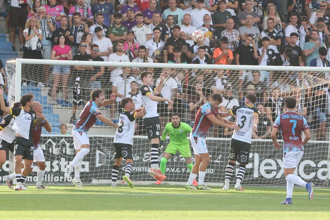 EL REAL UNIÓN EXHIBE JERARQUÍA EN SALAMANCA Y FIRMA UNA VICTORIA DE LIDER (2-4)