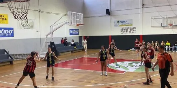 L’Infantil femení del CB Altafulla – BBG assalta la pista del CB Cantaires Tortosa (61-63)