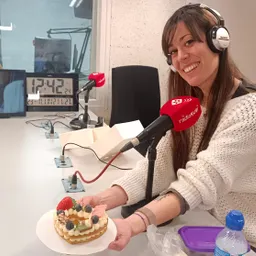#1653 - Fem un pastís de Sant Valentí a l'estudi amb Nama's Bakery - episode art