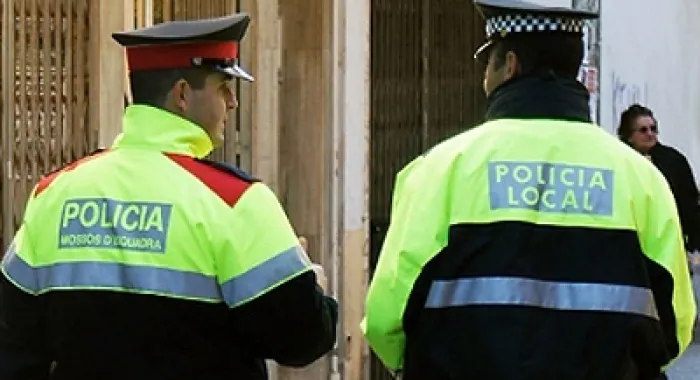 Els Mossos posen en marxa una campanya per evitar robatoris als pensionistes 