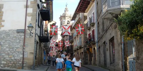 YA SE PUEDEN PRESENTAR LOS CARTELES Y FOTOGRAFÍAS PARA LOS CONCURSOS DE FIESTAS