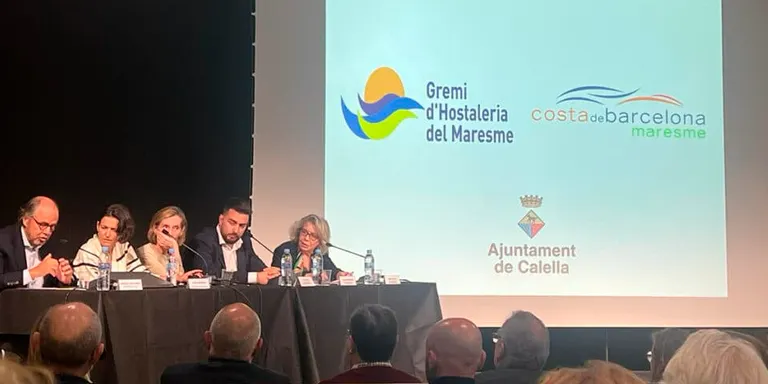 Les administracions i el sector turístic del Maresme volen comprar una dessaladora