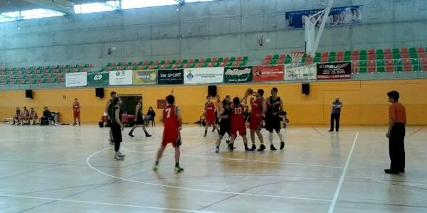 El Torredembarra Bàsquet Club, a dues jornades de l’ascens directe a Segona Catalana