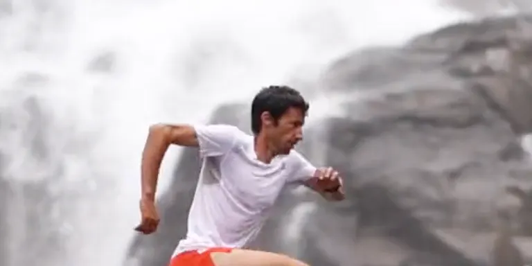 ULTRATRAIL: Kilian Jornet s’estrena amb NNormal a la Zegama-Aizkorri Mendi Maratoia
