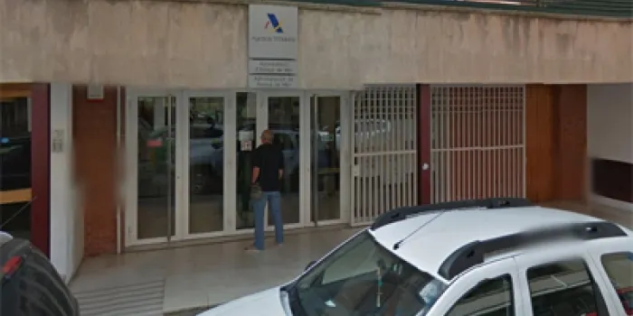 L’oficina d’Hisenda d’Arenys està tancada des de dimecres per problemes en el sostre