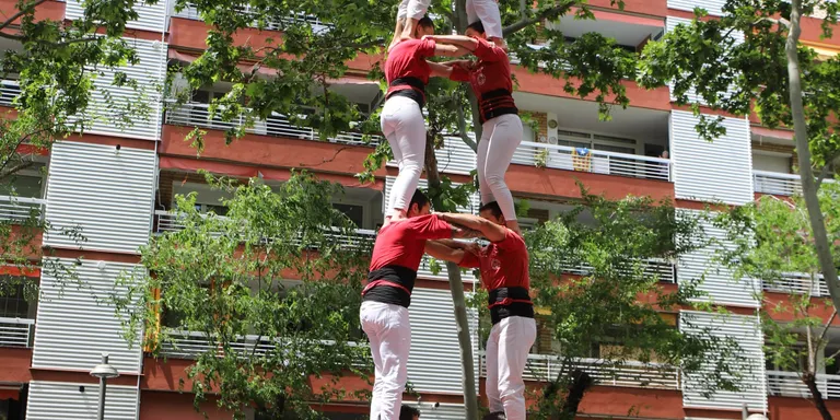 La Colla Joves signa la primera clàssica de 8
