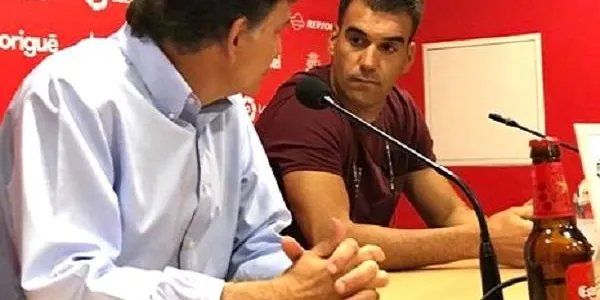 Manolo Reina convoca una roda de premsa per anunciar la seva sortida del Nàstic