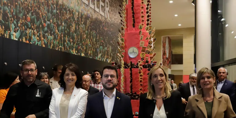80 colles participen a l’acte inaugural del Museu Casteller