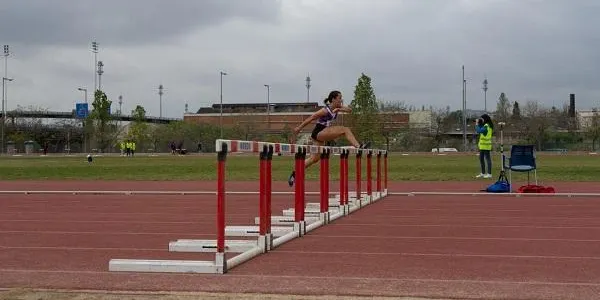 L’atleta Andrea Trapé s'imposa en els 400 m tanques en la 1a jornada del Campionat de Catalunya de Clubs ‘B’