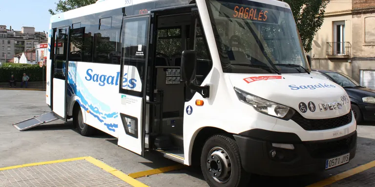 El bus urbà de Caldes ampliarà els horaris per reduir els retards i es “sacsejarà” perquè en un futur arribi a tots els barris