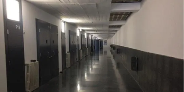 La Conselleria de Justícia aprova el confinament domiciliari de 15 presos amb un 100.2