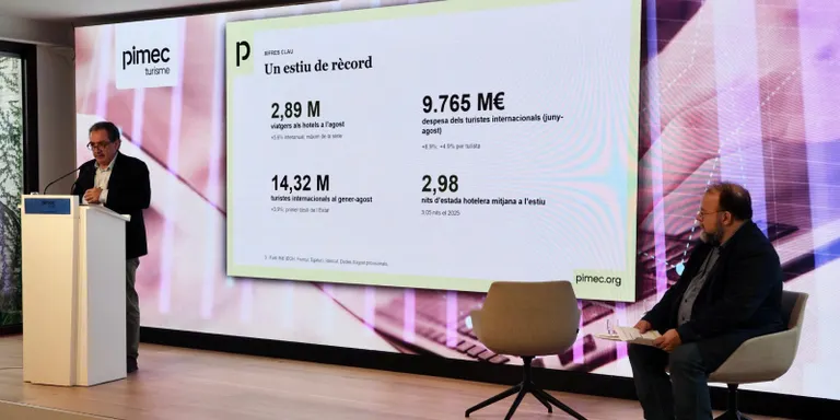 Pimec Turisme percep que la Costa Daurada i Barcelona van concentrar el 88% dels viatgers hotelers a l’agost