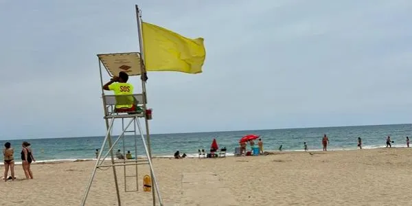 S'inicia el servei de vigilància, salvament i socorrisme a la platja de Creixell