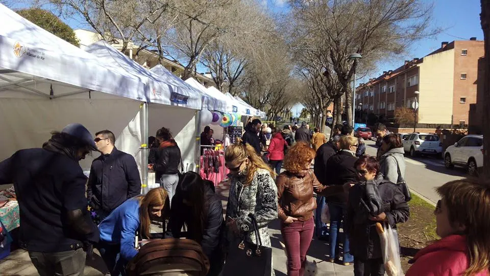 Productes i serveis molt rebaixats, estrelles de la Fora Estocs d’aquest dissabte