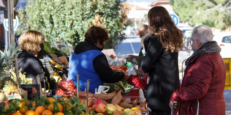 L'Associació de Comerciants engega una campanya per 'Fer Mercat' els dissabtes