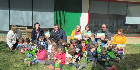 El Consell Comarcal del Pallars Jussà reparteix 3.000 cantimplores reutilitzables entre els escolars