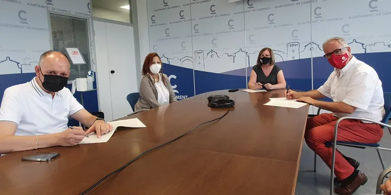 L’Ajuntament de Cambrils augmenta un 50% el pressupost destinat a distribuir aliments entre persones necessitades