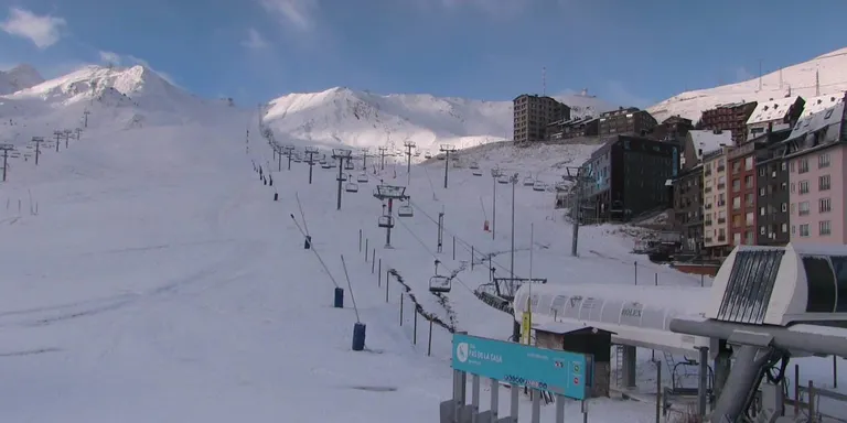 El fred arriba de ple al Pirineu, amb neu en cotes altes