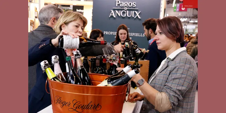 Uns 20.000 professionals passen per la tercera edició de la Barcelona Wine Week