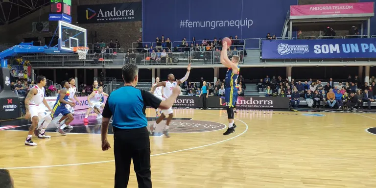 El MoraBanc Andorra es classifica pel 'Top-16' de l'EuroCup com a segon de grup