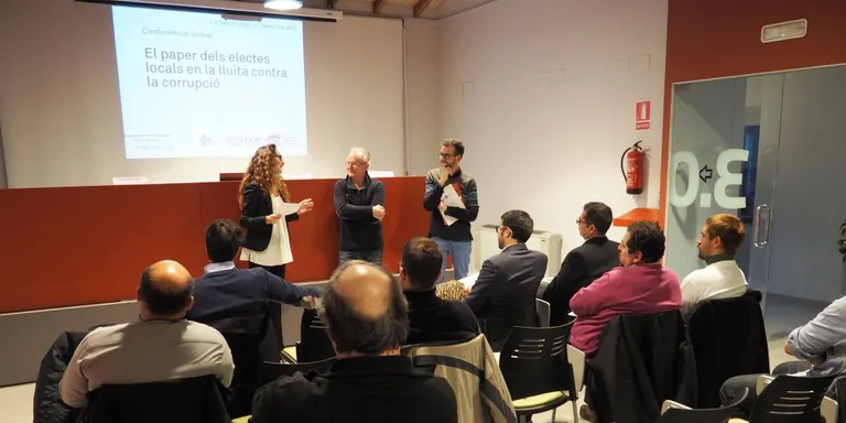 Xerrada a la Seu sobre el paper dels electes locals en la lluita contra la corrupció