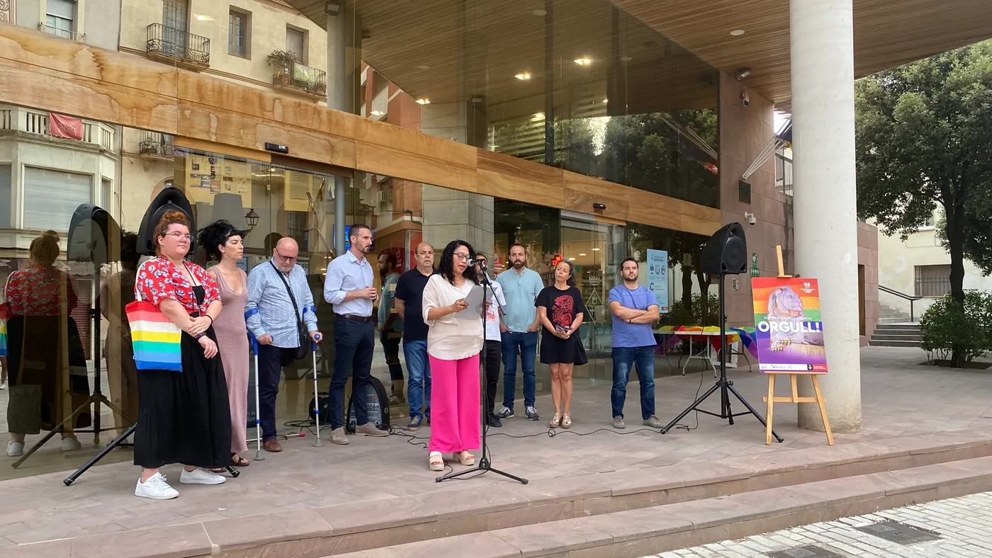 Caldes commemora el Dia Internacional de l'Orgull LGTBIQ+ amb un acte reivindicatiu dels drets del col·lectiu