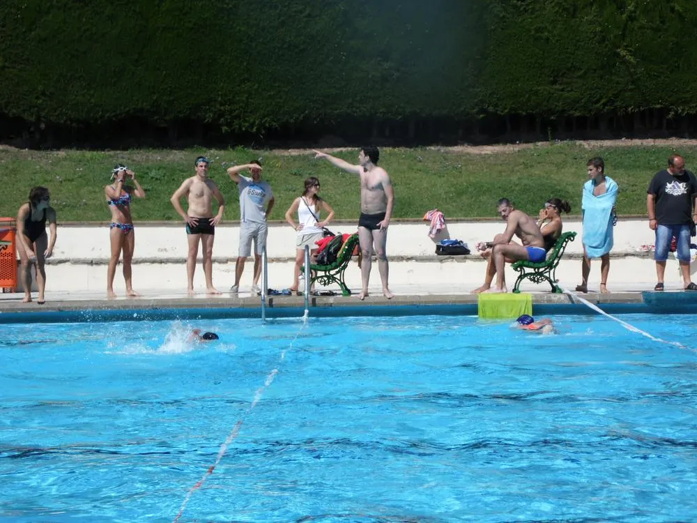 Dissabte les piscines municipals acullen la 36a Hora de Resistència de Natació