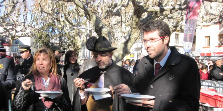 Repartides les 3.000 racions de la Calderada de Sant Antoni