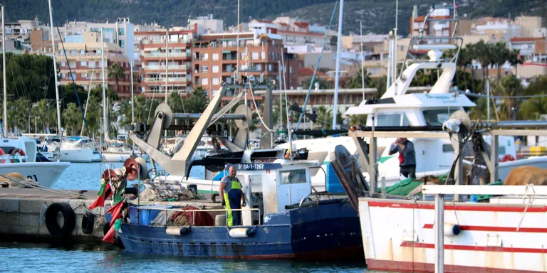 Brussel·les vol retallar un 65% els dies de pesca d'arrossegament però permetrà ampliar-los de nou a qui apliqui mesures