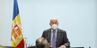 L'ús de la mascareta a l'aire lliure ja no és obligatori a Andorra, tot i que es manté en espais interiors i en aglomeracions