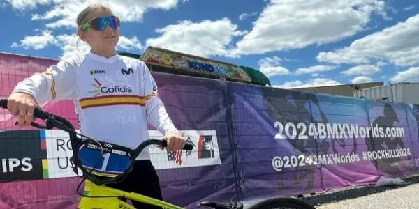 L’altafullenca Mia Ayats competeix aquest dimarts en el Campionat del Món de BMX Racing als Estats Units