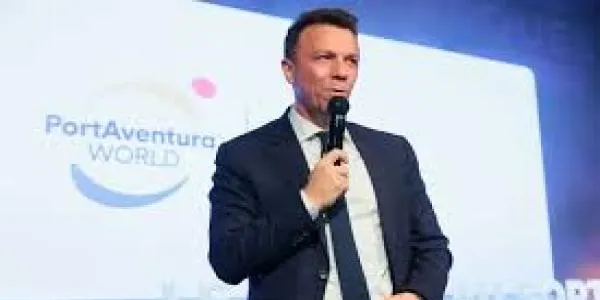 El director de PortAventura assegura que els possibles nous accionistes mantindran el pla d'inversions del parc