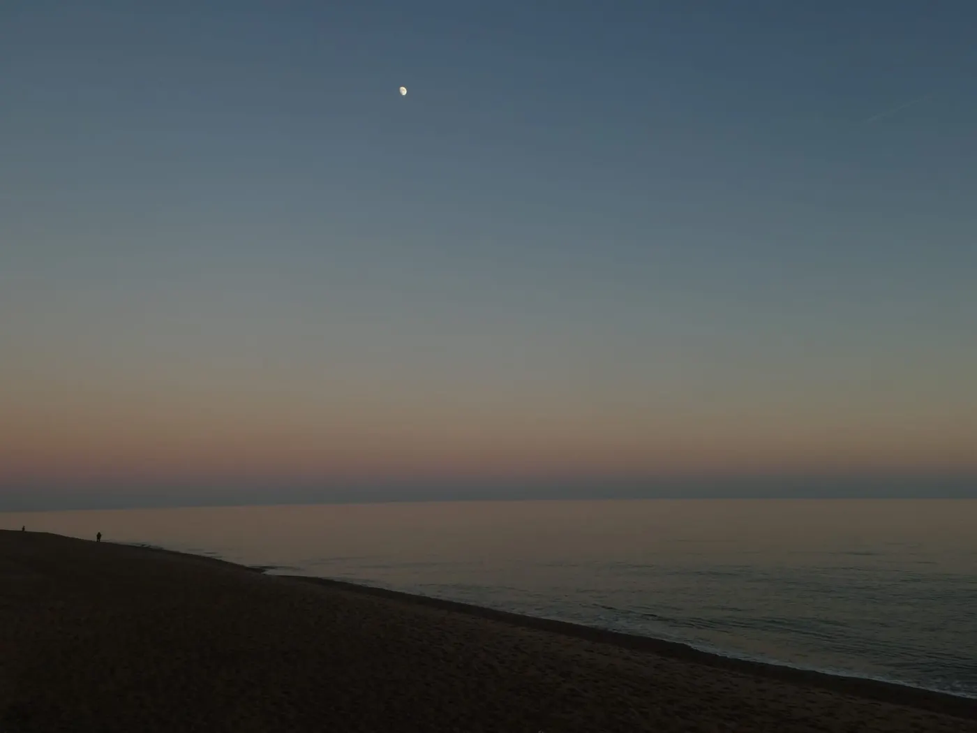 La nit de cap d'any es tanca al trànsit tota la platja de Pineda