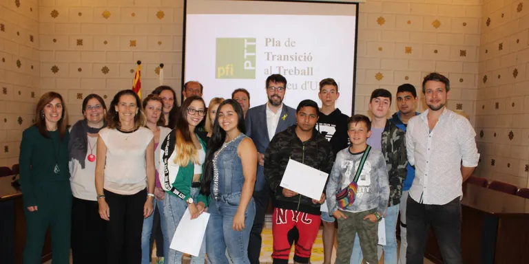 Set joves de la Seu finalitzen el curs del Pla de Transició al Treball