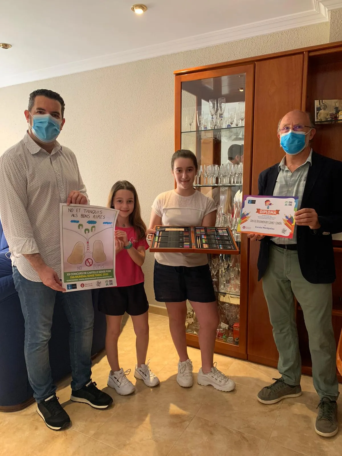 L'Ajuntament de Pineda presenta el cartell guanyador en el XIIè Concurs de Cartells sense Fum
