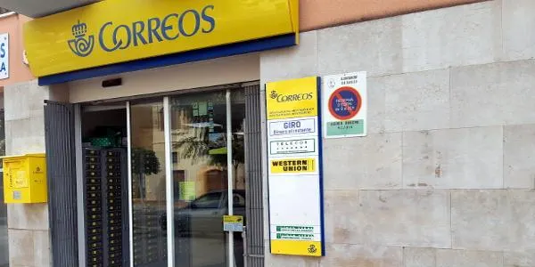 Els treballadors de Correus anuncien mobilitzacions per la primera quinzena de novembre i tres dies de vagues generals