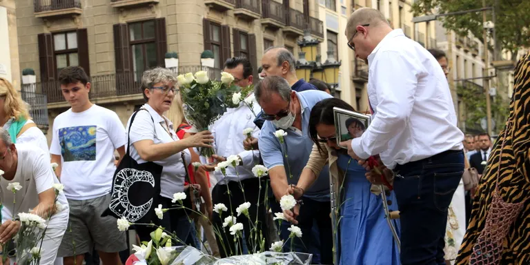 Barcelona recorda les víctimes del 17-A en la commemoració dels cinc anys dels atemptats