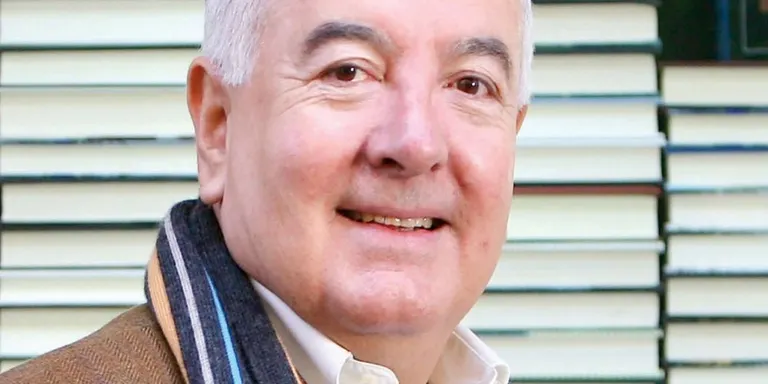 El psicòleg Antoni Bolinches explica dimecres a la biblioteca “El secret de la felicitat”