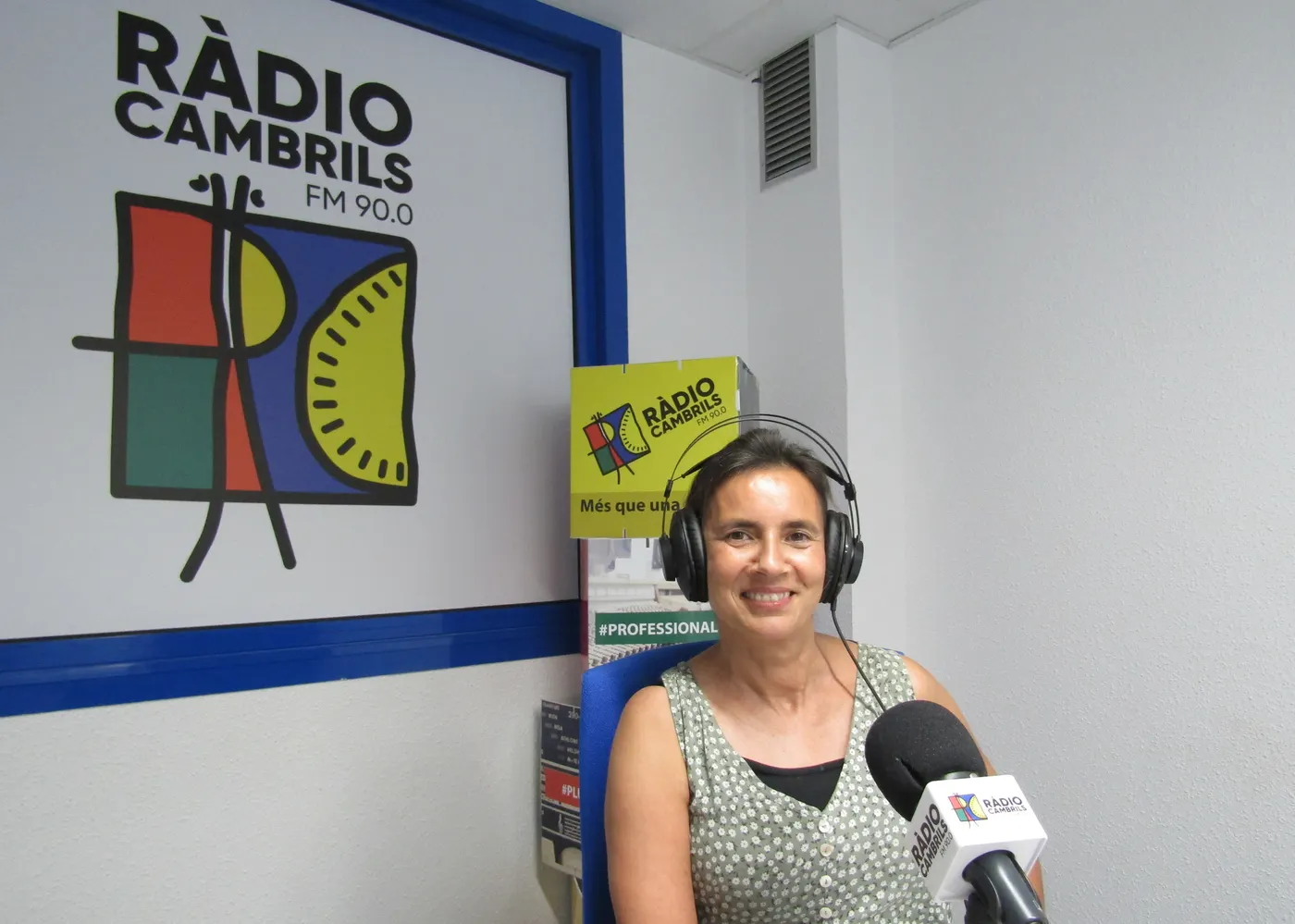 Núria Lucas: “Un ús exagerat del mòbil pot causar problemes mentals als joves per autoaïllament”