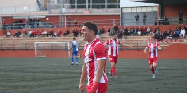 La Unió Esportiva Valls té llicència per somiar a Manlleu